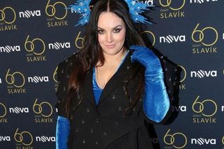 ŽENA-IN - Celebrity na Slavíkovi: Farna jako Božská Florence, Burešová jako páv nebo Absolonová v symbolické róbě